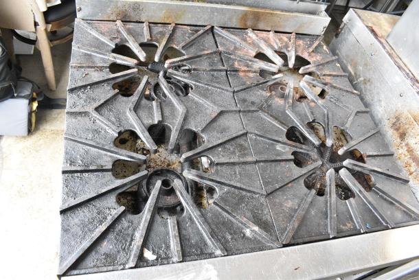 Montague Vectaire Stainless Steel Commercial Natural Gas Powered 4 Burner Range w/ CONVECTION Oven on Commercial Casters. - Image 11 of 12