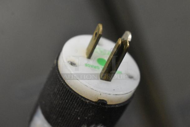 Hobart Stainless Steel Commercial Countertop Meat Slicer. 115 Volts, 1 Phase. Tested and Working! - Image 7 of 17