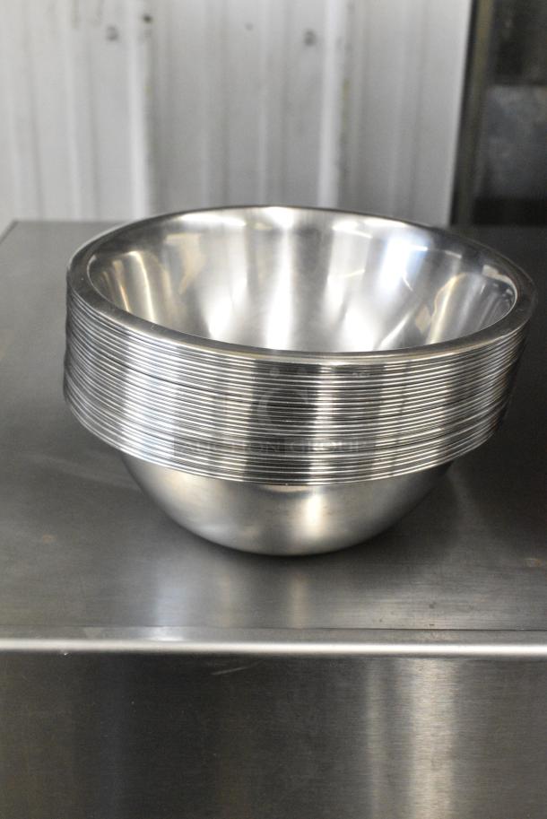 ALL ONE MONEY! Lot of Various Metal Bowls. - Image 3 of 6