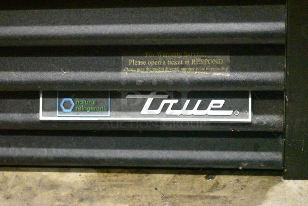 2018 True GDM-72-HC Metal Commercial 3 Door Reach In Cooler Merchandiser w/ Poly Coated Racks. 115 Volts, 1 Phase. Tested and Working! - Image 3 of 7