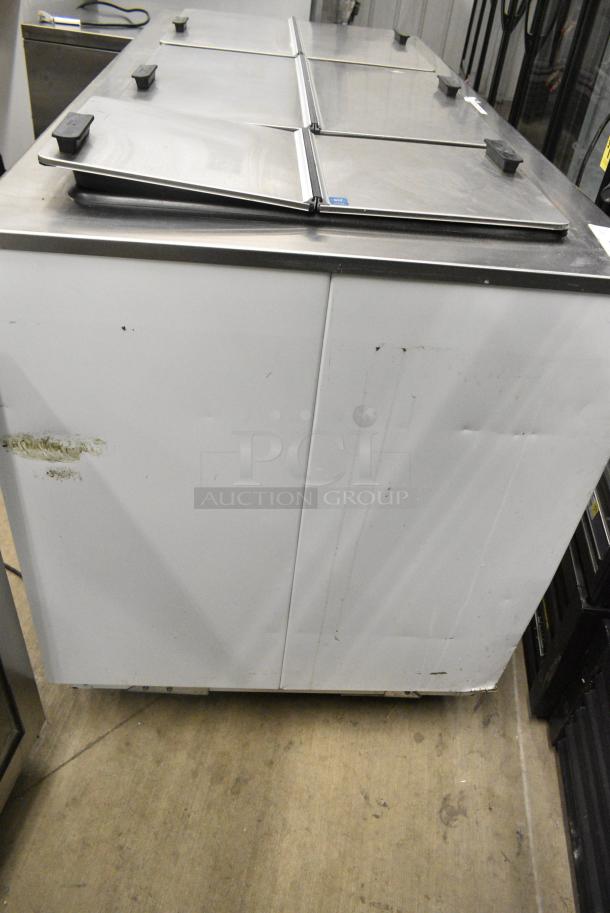 Stainless Steel Commercial Chest Freezer w/ 3 Center Hinge Lid on Commercial Casters. 115 Volts, 1 Phase. Tested and Working! - Image 11 of 14