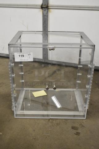 BRAND NEW SCRATCH AND DENT! Clear Poly Countertop Dry Display Case Merchandiser.
