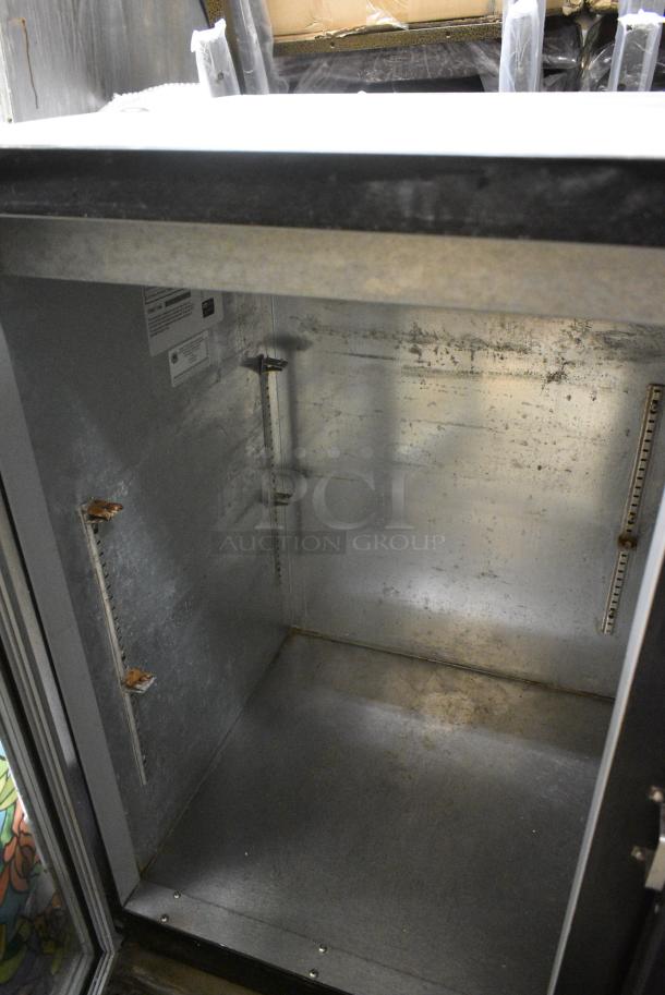 Beverage Air BB72GY-1-B Metal Commercial 3 Door Back Bar Cooler Merchandiser. 115 Volts, 1 Phase. Tested and Working! - Image 6 of 7