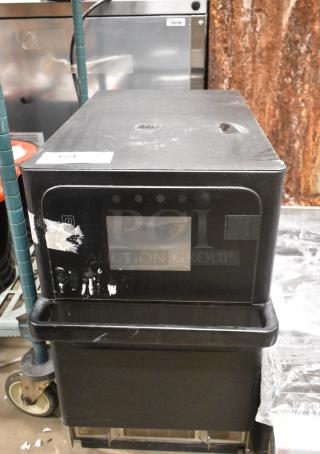 Merrychef eikon e2s Metal Commercial Countertop Electric Powered Rapid Cook Oven. 208/240 Volts.