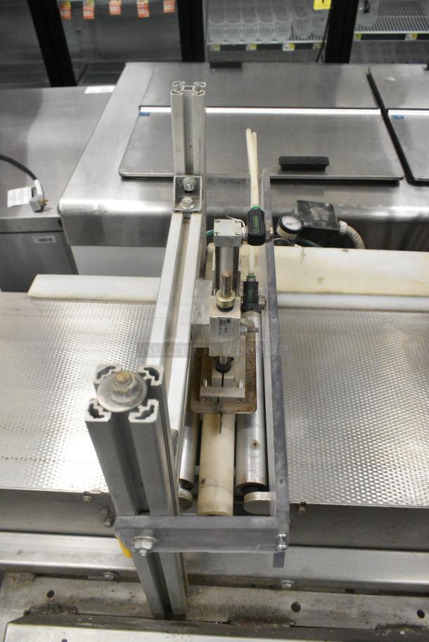 Metal Commercial Floor Style Automatic Cutter on Commercial Casters. 115/240 Volts, 1 Phase. Tested and Working! - Image 6 of 16