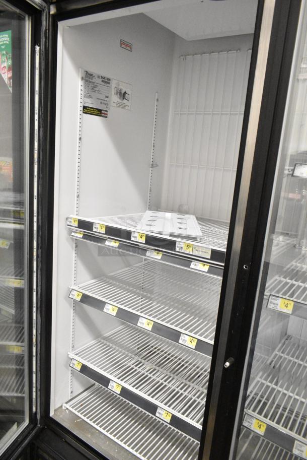 True GDM-49F-LD Metal Commercial 2 Door Reach In Freezer Merchandiser w/ Poly Coated Racks. 115/208-230 Volts, 1 Phase. Tested and Working! - Image 5 of 7