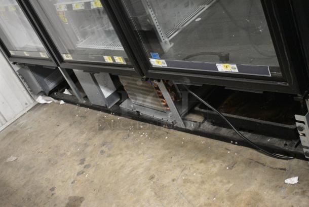 2018 True GDM-72-HC Metal Commercial 3 Door Reach In Cooler Merchandiser w/ Poly Coated Racks. 115 Volts, 1 Phase. Tested and Working! - Image 3 of 9