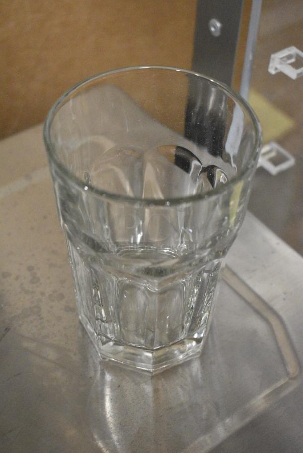 BRAND NEW SCRATCH AND DENT! Box of 28 55115238 Libbey Gibraltar 12 oz. Beverage Glass - Image 4 of 5