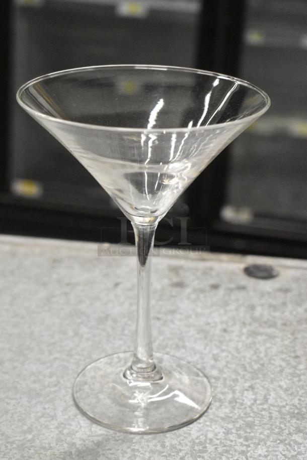 BRAND NEW SCRATCH AND DENT! Lot of 6 Martini Glasses - Image 1 of 3