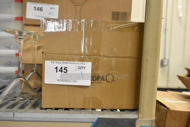 BRAND NEW SCRATCH AND DENT! Box of 8 999BWSQB11BK Acopa 8 oz. Glossy Black Square Stoneware Bowl - Image 2 of 8