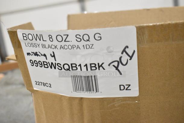 BRAND NEW SCRATCH AND DENT! Box of 8 999BWSQB11BK Acopa 8 oz. Glossy Black Square Stoneware Bowl - Image 8 of 8