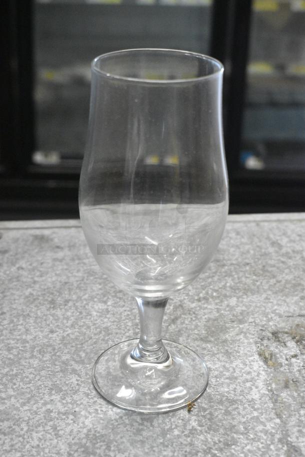 2 BRAND NEW SCRATCH AND DENT! Box of 8 Libbey 920284 Munique 16.5 oz. Customizable Stemmed Pilsner Glass/ 2 Times Your Bid! - Image 1 of 7