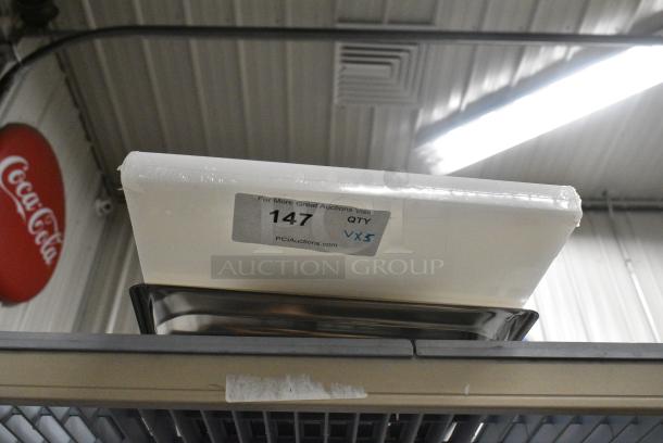 5 BRAND NEW SCRATCH AND DENT! Items Including 40718121WH Choice 18" x 12" x 1" White Polyethylene Cutting Board, Vollrath 90012 Super Pan 3® Full Size 1 1/2" Deep Anti-Jam Stainless Steel Steam Table / Hotel Pan - 22 Gauge,2 Red Lids, . 5 Times Your Bid! - Image 2 of 7