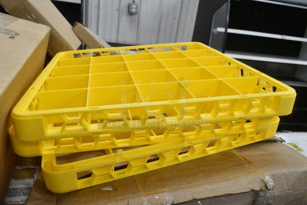 25 BRAND NEW SCRATCH AND DENT! Items Including 5005GTWH Lavex Linen-Feel White Customizable 1/6 Fold Guest Towel - 500/Case, Berry AEP 404648G 45 Gallon 1.9 Mil 40" x 46" Low Density Heavy-Duty Can Liner / Trash Bag - 100/Case, 5014046 Lavex Li'l Herc 45 Gallon 1 Mil 40" x 46" Low Density Medium-Duty Black Can Liner / Trash Bag - 100/Case, 500CC16 Choice Clear PET Customizable Plastic Cold Cup - 16 oz. - 1,000/Case, 5005GTWH Lavex Linen-Feel White Customizable 1/6 Fold Guest Towel - 500/Case, 176BPAN8542 Baker's Lane 1 lb. Glazed Aluminized Steel Bread Loaf Pan - 8 1/2" x 4 1/2" x 2 3/4". 25 Times Your Bid! - Image 10 of 14