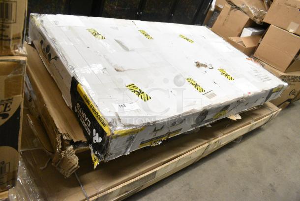 5 BRAND NEW SCRATCH AND DENT! Items Including 522ETSG3072 Steelton 30" x 72" 18 Gauge 430 Stainless Steel Work Table with Undershelf, 2 460SW2460 Regency Spec Line 24" x 60" NSF Stainless Steel Wire Shelf. 5 Times Your Bid! - Image 2 of 6