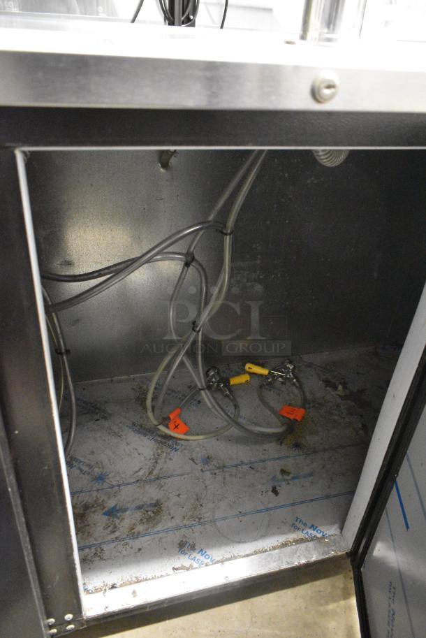 Beverage Air DD78HC-1-B Metal Commercial Direct Draw Kegerator w/ 2 Beer Towers. 115 Volts, 1 Phase. Tested and Working! - Image 7 of 10