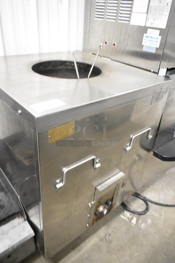 Isifol SSC30 Stainless Steel Commercial Gas Powered Tandoori Tandoor Oven on Commercial Casters. - Image 2 of 13