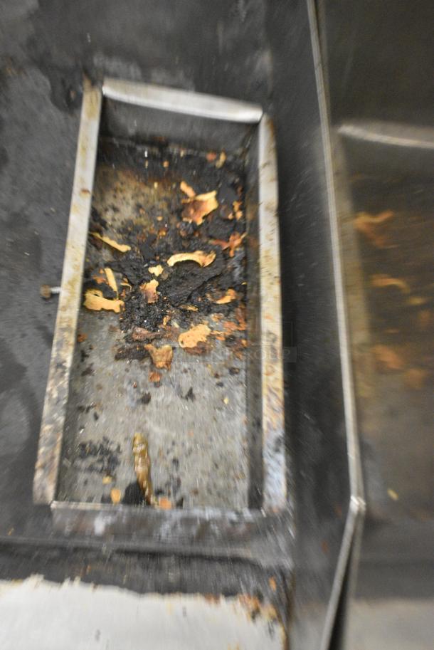 Stainless Steel Commercial Countertop Natural Gas Powered Flat Top Griddle. - Image 3 of 8