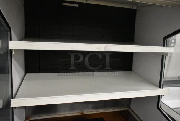 Federal RSSM560SC-3 Metal Commercial Open Grab N Go Merchandiser on Commercial Casters. 120/208-240 Volts, 1 Phase. - Image 6 of 7