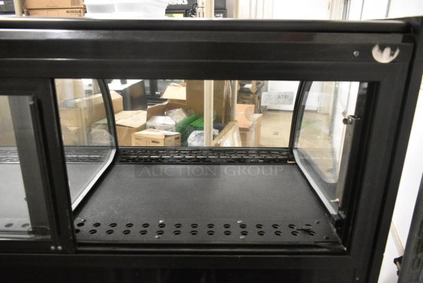 Federal SSRC5052 Metal Commercial Open Grab N Go Merchandiser w/ Dry Top Case on Commercial Casters. 120/208-240 Volts, 1 Phase. - Image 7 of 8