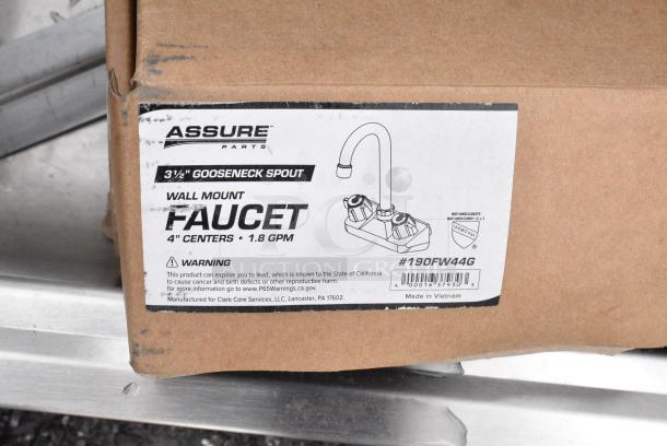 BRAND NEW SCRATCH AND DENT! Regency 600HS17SP 17" x 15" Wall-Mounted Hand Sink with Gooseneck Faucet and Side Splash - Image 4 of 7