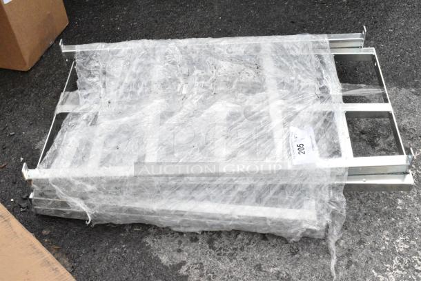 Metal Pieces - Image 4 of 4