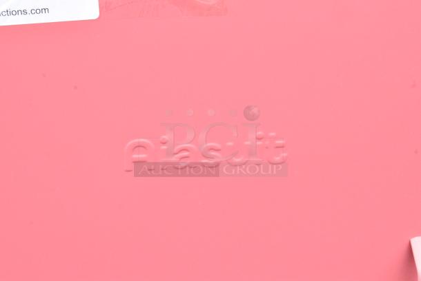 Aiasuit Pink Metal 2 Door Cabinet. - Image 3 of 5