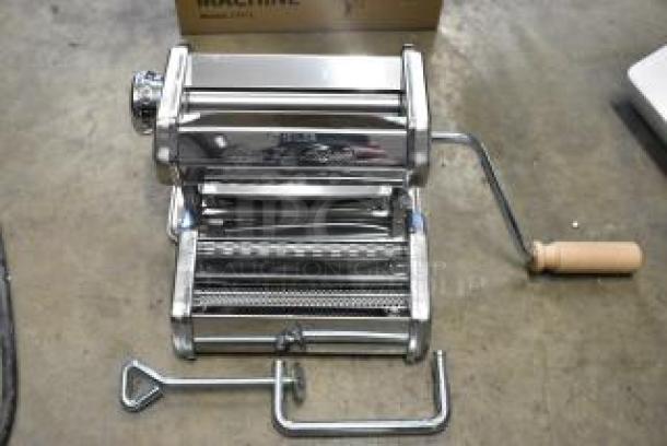 BRAND NEW SCRATCH AND DENT! Isiler 177-1 Pasta Machine. - Image 1 of 12