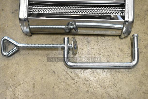 BRAND NEW SCRATCH AND DENT! Isiler 177-1 Pasta Machine. - Image 9 of 12