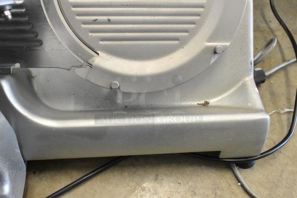 Hobart Stainless Steel Commercial Countertop Meat Slicer. 115 Volts, 1 Phase. Tested and Working! - Image 13 of 17