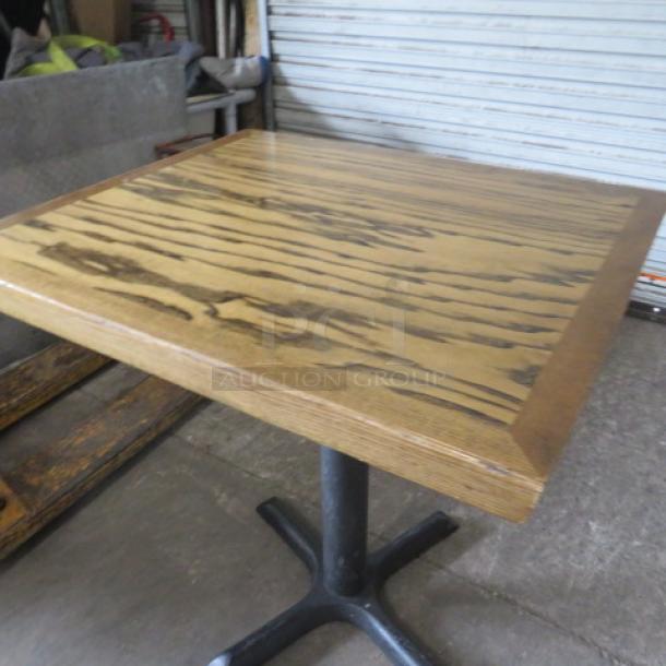 One Wooden Table Top On A Pedestal Base. 24X28X29 - Image 3 of 3