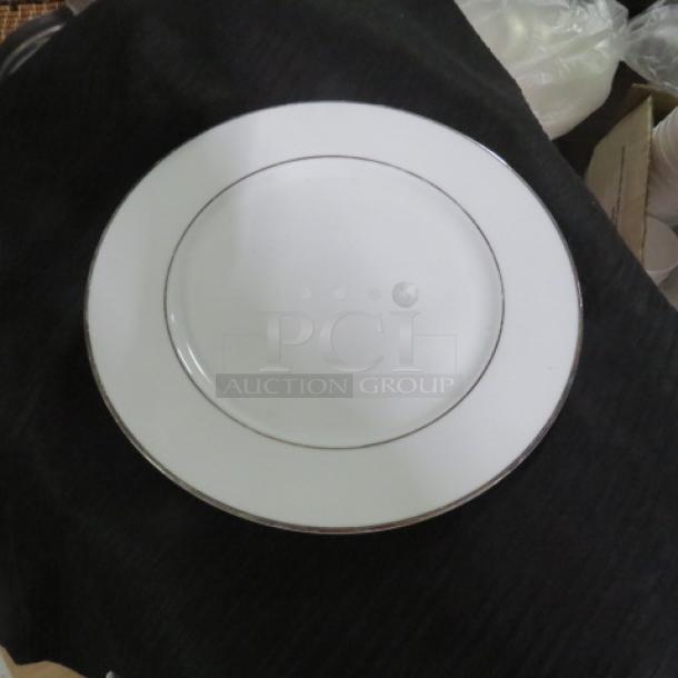 11 Inch Crown Parian Round White Plate. 6XBID - Image 1 of 1