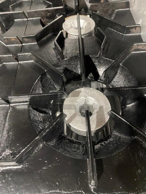 Montague Grizzly Series Commercial Stainless Steel Natural Gas Powered 6 Burner Range/Raised Flat Griddle Split Top & Double Oven Combo! With Built-In Broiler/Cheese Melter! With Back Splash & Overhead Salamander Shelf! With Wired Oven Racks! On Casters! - Image 8 of 11