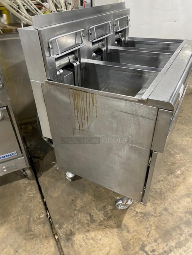 Frymaster Commercial Stainless Steel Electric Powered 3-Bay Deep Fat Fryer System! With Digital Controls! With Back Splash & Basket Hangers! Model: BIHK314CSD SN: 0808MU0001! 208V 3 Phase! On Casters! - Image 3 of 11