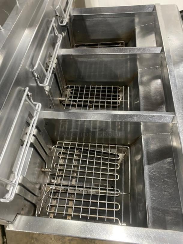 Frymaster Commercial Stainless Steel Electric Powered 3-Bay Deep Fat Fryer System! With Digital Controls! With Back Splash & Basket Hangers! Model: BIHK314CSD SN: 0808MU0001! 208V 3 Phase! On Casters! - Image 5 of 11