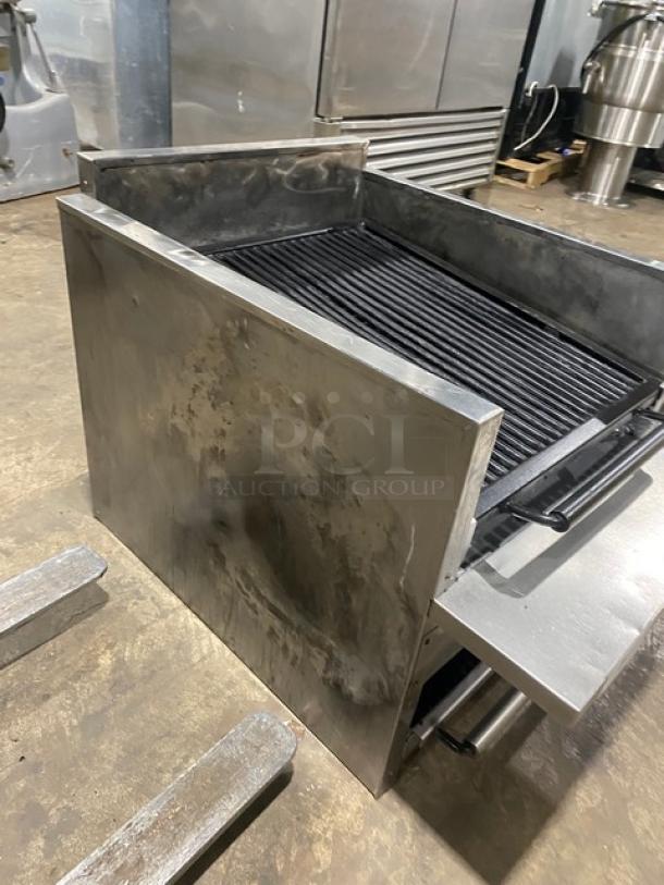 MagiKitch'n Magi Glow Series Commercial Stainless Steel Natural Gas Powered Countertop Raised Char Broiler! With Built In Cheese Melter/Finishing Oven! With Back & Side Splash! With Pan Rail! Model: SMB24 SN: S9400358! - Image 2 of 8