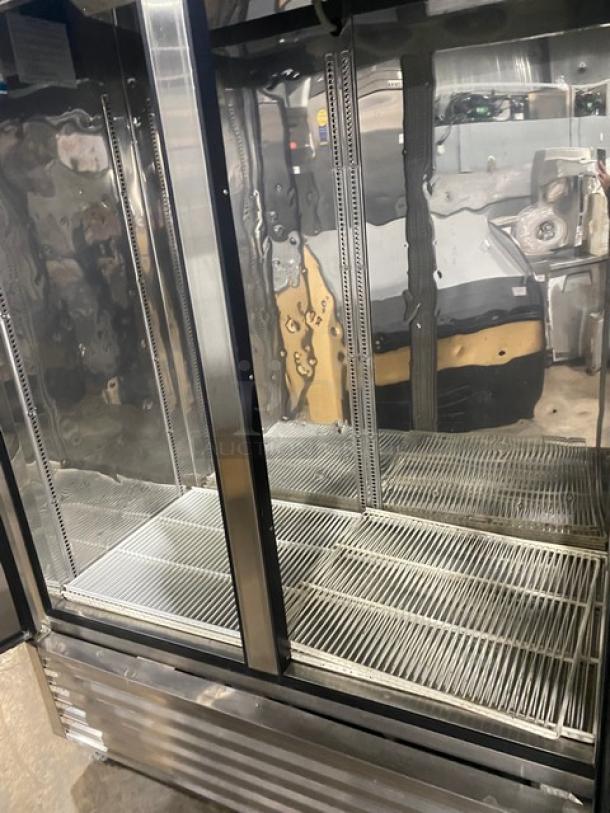 Turbo Air Maximum Series Commercial Stainless Steel Solid 2 Door Reach In Freezer! Energy Star Certified! With Poly Coated Wire Racks! Model: MSF-49NM SN: NF49308075! 110-120V 1 Phase! On Casters! - Image 5 of 8