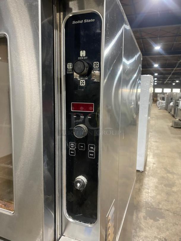 Blodgett Solid State Series Commercial Stainless Steel Natural Gas Powered Double Stacked Dual Flow Convection Oven! With Wire Oven Racks! SN: 102496RA030B/102496RA028T! On Casters! 2X Your Bid Makes One Unit! - Image 7 of 11