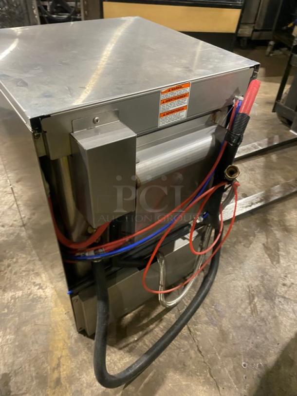 Hobart! New Body Style! Advansys Series Commercial Stainless Steel Electric Powered High Temperature Undercounter Dishwasher! With Full Size Peg Rack! Model: LXER SN: 231188975! 120/208-240V 1 Phase! - Image 4 of 9