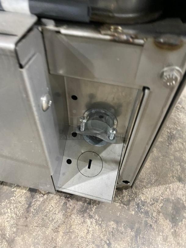 Hobart! New Body Style! Advansys Series Commercial Stainless Steel Electric Powered High Temperature Undercounter Dishwasher! With Full Size Peg Rack! Model: LXER SN: 231188975! 120/208-240V 1 Phase! - Image 9 of 9