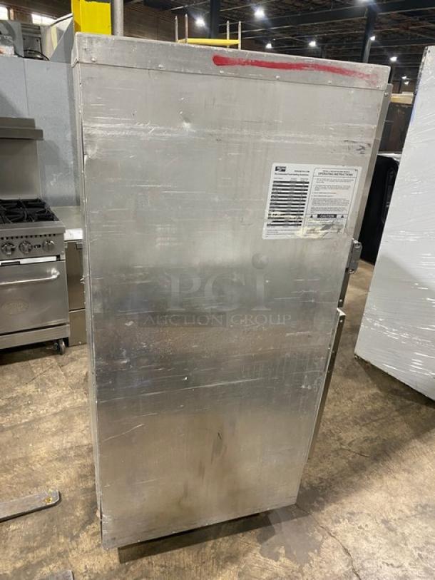 Metro Flavor Hold Series Commercial Half Door Single Section Insulated Heated Holding/Proofing Cabinet! With Wide Pan Slides! Model: C199-H(1)N SN: H20W-23143! 120V! On Casters! - Image 3 of 9