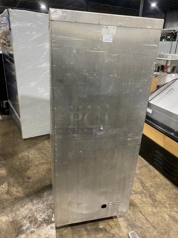 Metro Flavor Hold Series Commercial Half Door Single Section Insulated Heated Holding/Proofing Cabinet! With Wide Pan Slides! Model: C199-H(1)N SN: H20W-23143! 120V! On Casters! - Image 4 of 9