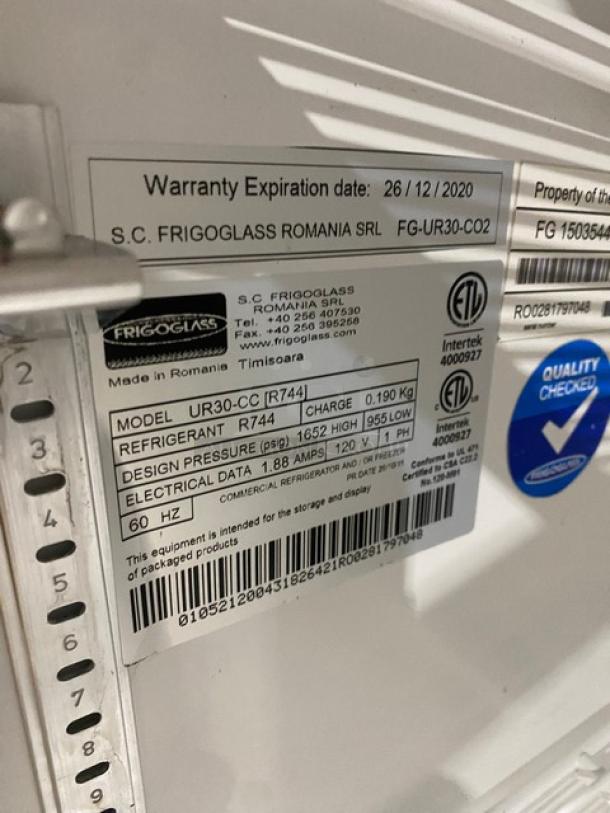FrigoGlass! 2020 Late Model! Commercial Black Single Glass Door Reach In Countertop Beverage Merchandiser Refrigerator! With Poly Coated Wire Racks! Model: UR30-CC SN: FG-UR30-CO2! 120V 1 Phase! - Image 6 of 7