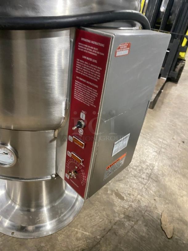Blodgett Commercial Stainless Steel Electric Powered 2/3 Jacketed 20-Gal. Stationary Pedestal Kettle! With Swing Spout Faucet! Model: KPS-20E SN: 111606S4178-5948! 208V 3 Phase! On Pedestal-Style Base! - Image 8 of 11