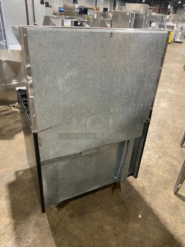 DCS Commercial Stainless Steel Natural Gas Powered 6 Burner Range/Oven Combo! With Back Splash & Overhead Salamander Shelf! With Wired Oven Racks! On Legs! - Image 4 of 9