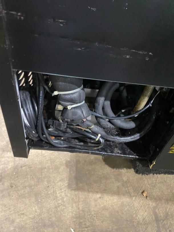 Maxx Cold X-Series Commercial Black Powder Coated Horizontal Bottle Cooler! With Stainless Steel Top & Double Sliding Lids! Model: MXCR65B SN: 382322! 115V 1 Phase! - Image 8 of 8