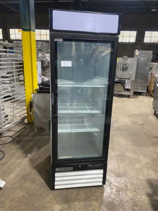 Maxx Cold X-Series Commercial White Powder Coated Single Glass Swing Door Reach In Merchandiser Refrigerator! With Poly Coated Wire Racks! Model: MXM1-23RHC SN: 21045360! 115V 1 Phase!