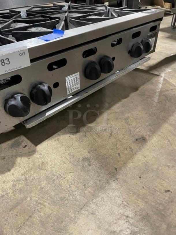 Vulcan Commercial Stainless Steel Natural Gas Powered Countertop Heavy Duty 6 Burner Range! With Back Splash! Model: VHP636-1 SN: 650167391! On Legs! - Image 7 of 9