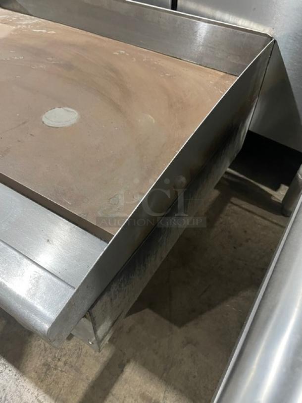 Star Commercial Stainless Steel Electric Powered Countertop Heavy Duty Flat Griddle! With Thermostatic Controls! With Back & Side Splash! On Legs! - Image 2 of 8