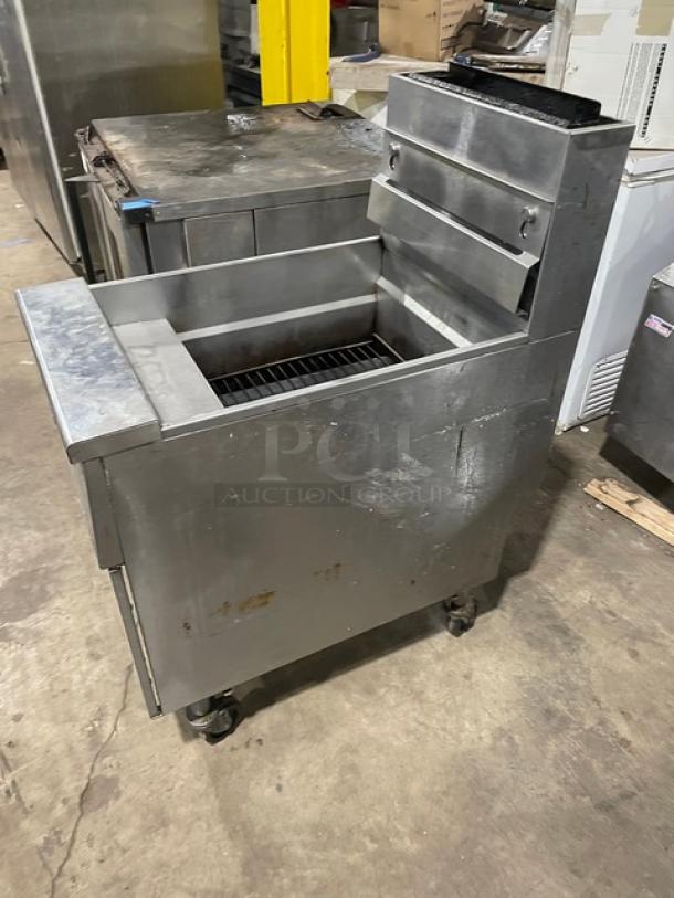 Pitco Commercial Stainless Steel Natural Gas Powered Deep Fat Fryer! With Back Splash & Basket Hanger! Model: SG18-S SN: G21ED035712! On Casters! - Image 2 of 8